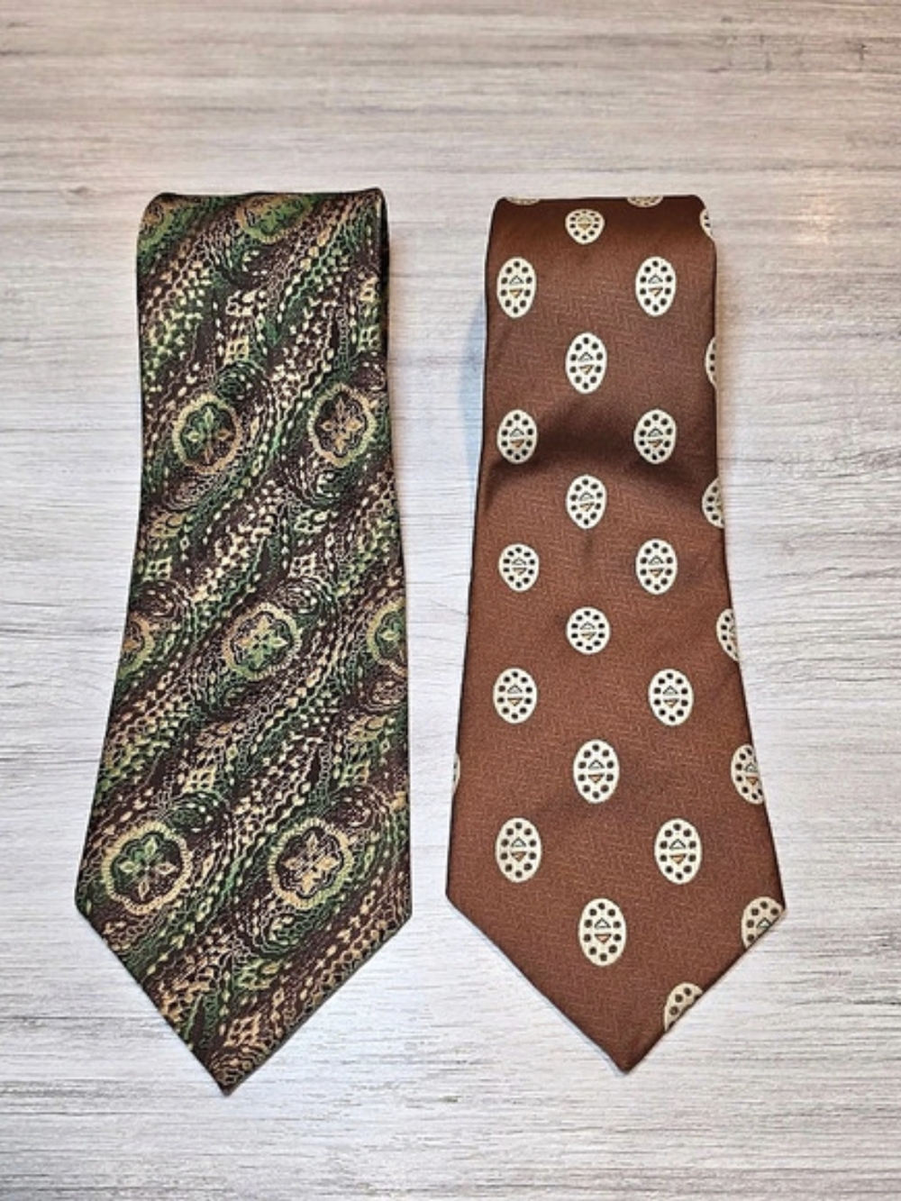 Vintage Sears Men's Necktie 2 Pack Brown, Tan And Green